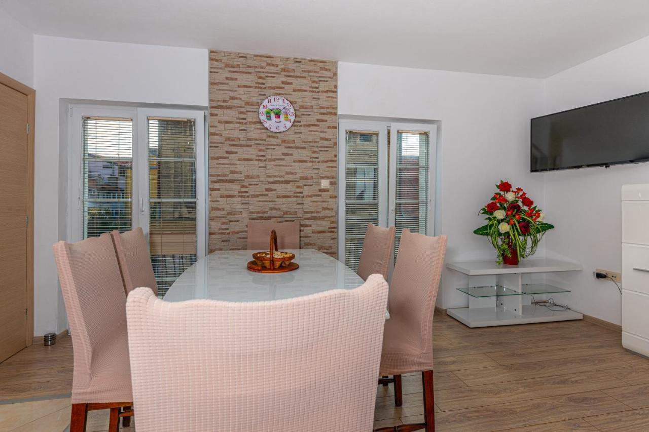 Apartman Sare Цриквеница Экстерьер фото