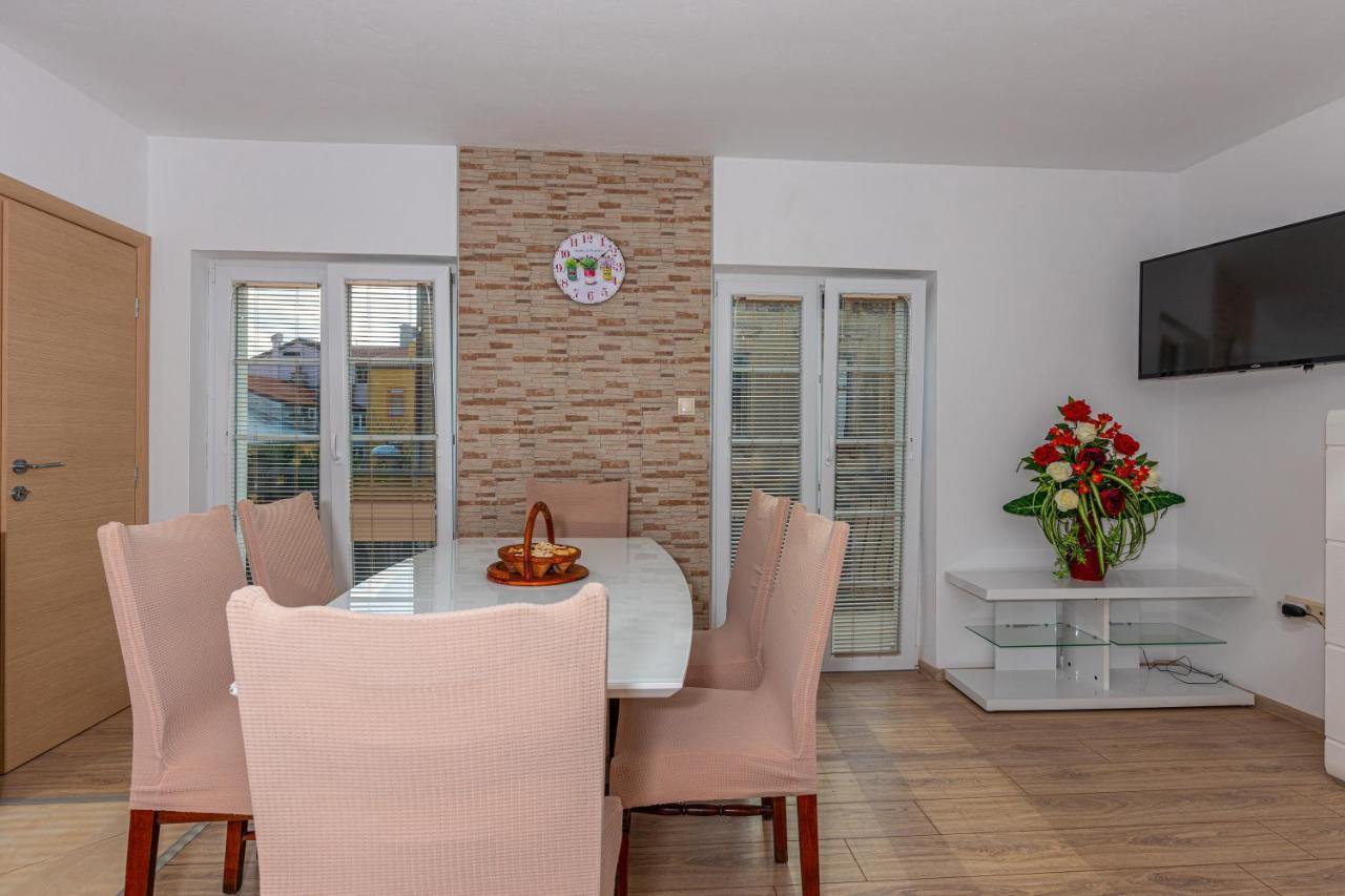 Apartman Sare Цриквеница Экстерьер фото