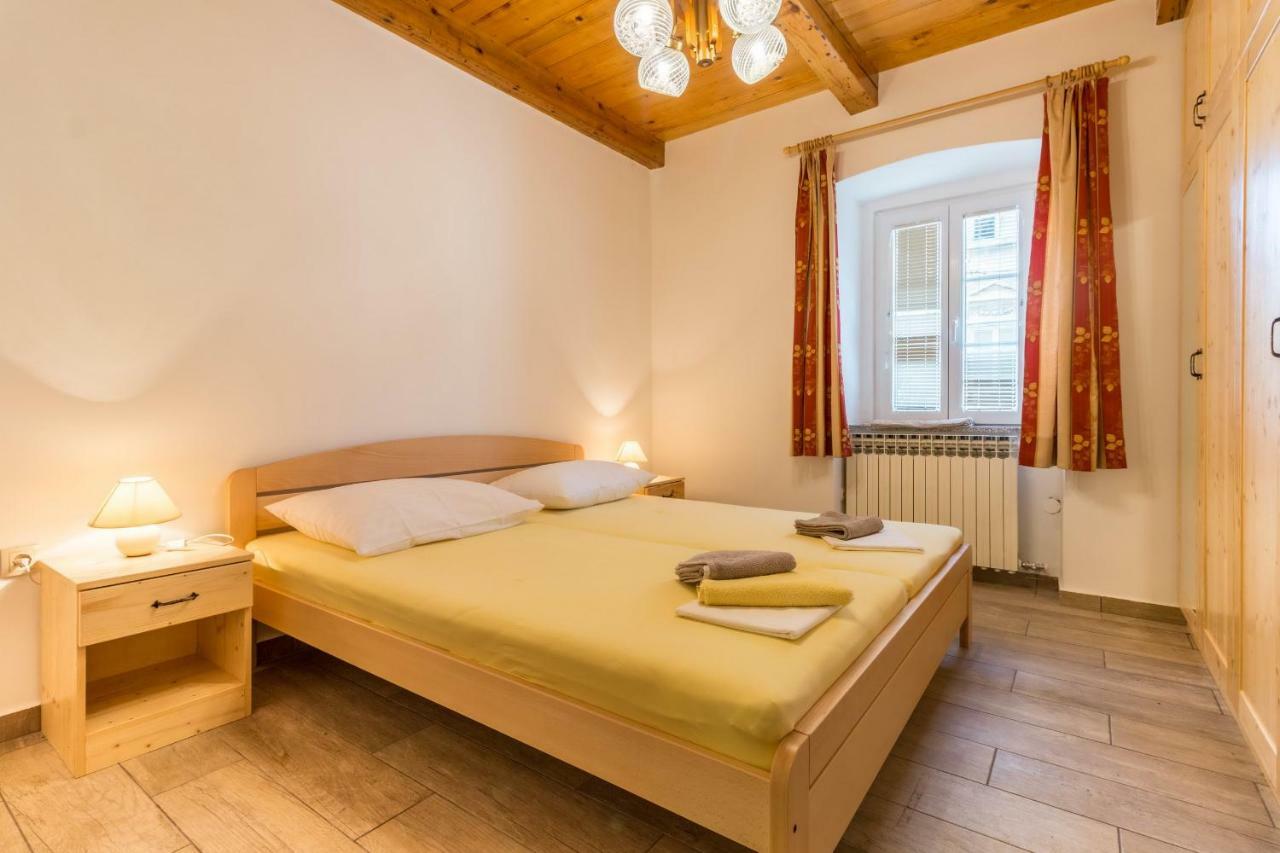 Apartman Sare Цриквеница Экстерьер фото