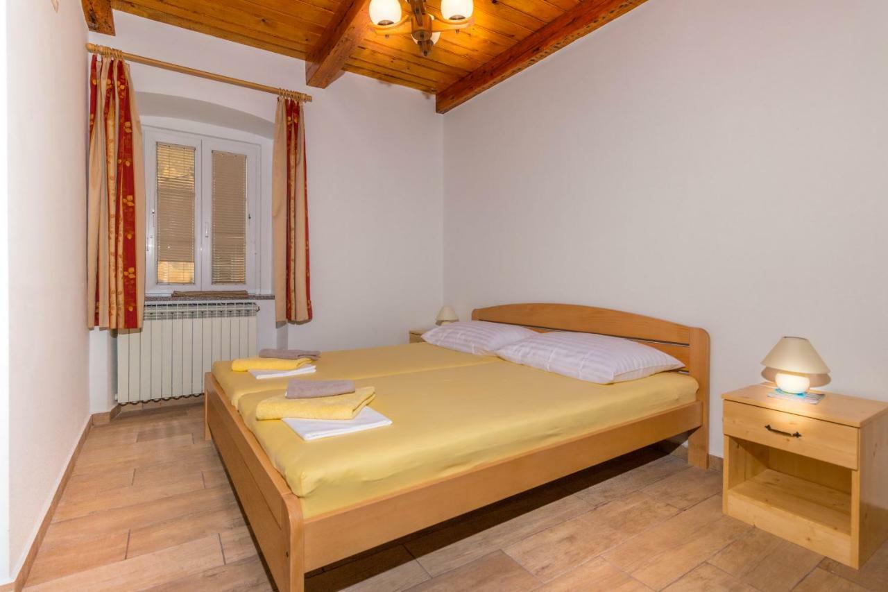 Apartman Sare Цриквеница Экстерьер фото